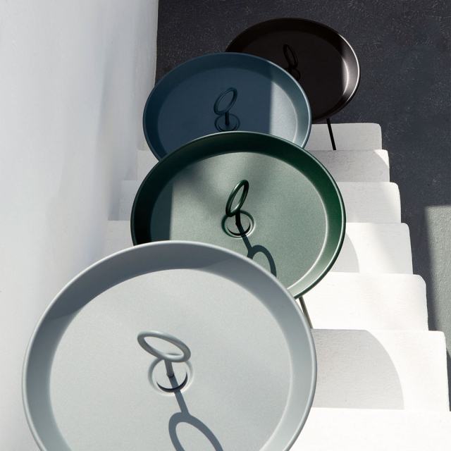 EYELET bakkebord - flere farver/størrelser