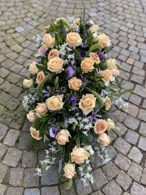 Kistdekoration, mellem – abrikos