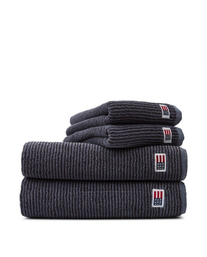 Håndklæder, flere størrelser - steel blue/dark gray striped i gruppen Indretning / Tekstiler / Håndklæder hos Sommarboden i Höllviken AB (10002075-5012)