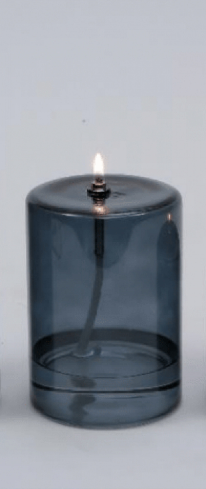 Olie lampe cylinder m - røg i gruppen Indretning / Dekoration / Oil lamper hos Sommarboden i Höllviken AB (22-180810M-SMK)