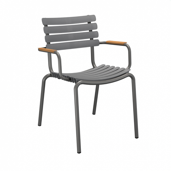 Reclips spisestol - mørkegrå/bambus i gruppen Udendørs møbler / Materiale / Aluminiummøbler hos Sommarboden i Höllviken AB (22302-7026-03)