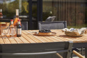 Mood Classic armlænsstol med textilene – antracit/teak.