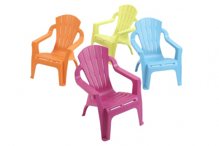 Selva højstol, 1 st - blandede farver i gruppen Udendørs møbler / Tilbehør ude / Børnemøbler hos Sommarboden i Höllviken AB (7459-mixade)