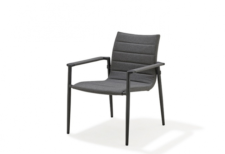 Core Lounge stol - Grå i gruppen Udendørs møbler / Materiale / Aluminiummøbler / Stole - Aluminiumsmøbler hos Sommarboden i Höllviken AB (8435SFTG)