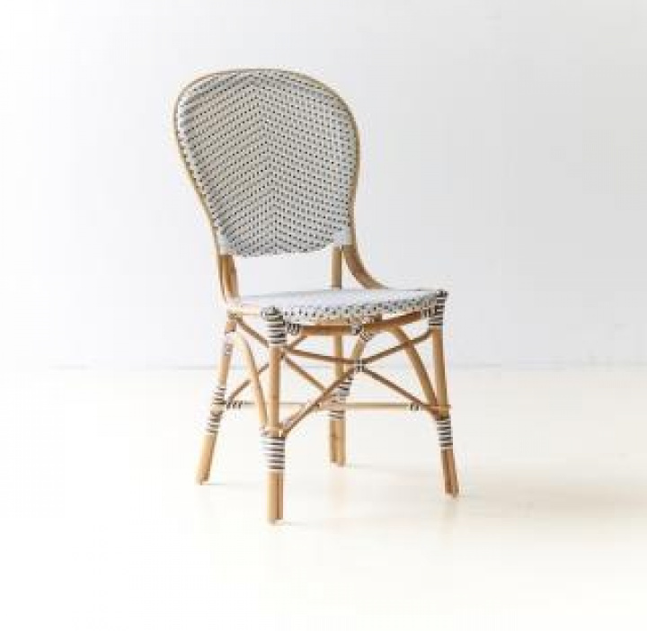 Isabell Rattan Chair - White/Cappuchino i gruppen Udendørs møbler / Materiale / Rådne møbler / Stole - Rattanmøbler hos Sommarboden i Höllviken AB (9180CPWH)