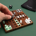 Fia/ludo träspel