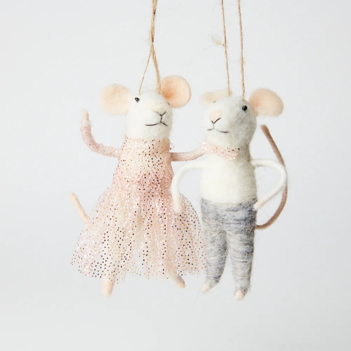 Mus, lyserød kjole - hvid i gruppen Juleting / Christmas dekoration hos Sommarboden i Höllviken AB (LO013910-OJ)