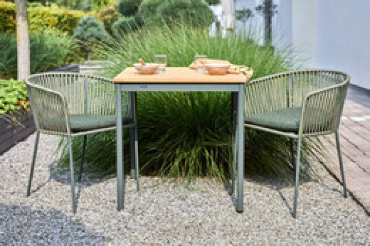 Nox Bistro / Piatto cafésæt - nordisk grøn i gruppen Udendørs møbler / Altanmøbler / Cafémøbler hos Sommarboden i Höllviken AB (NoxBistro-Piatto-NG-SET)