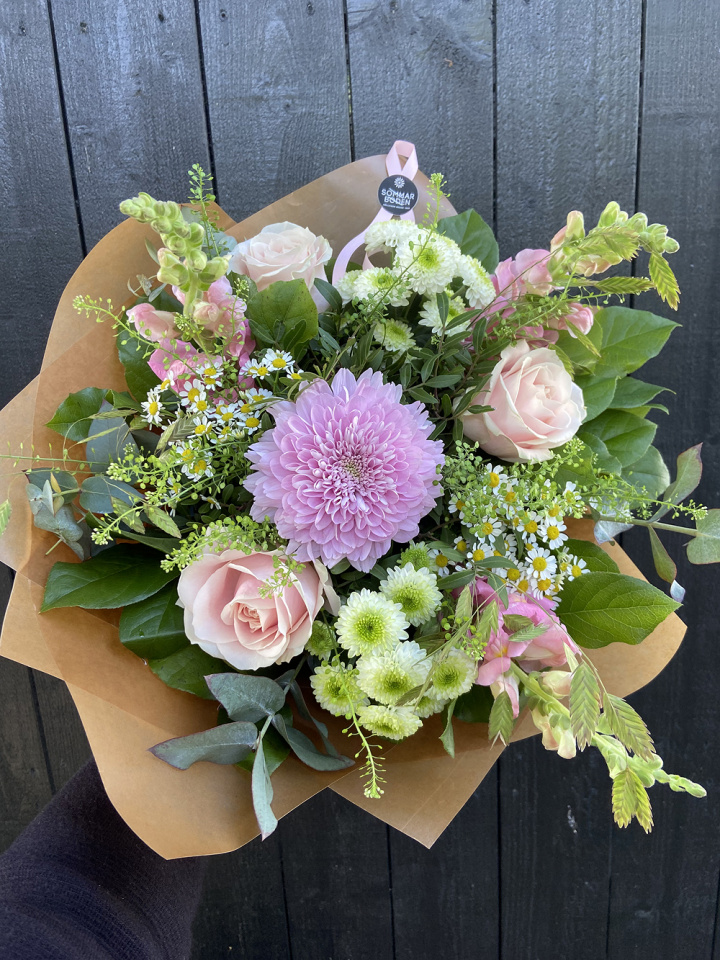 Sommerbuket - lyserød i gruppen Blomster hos Sommarboden i Höllviken AB (Sommarbukett-rosa-SET)