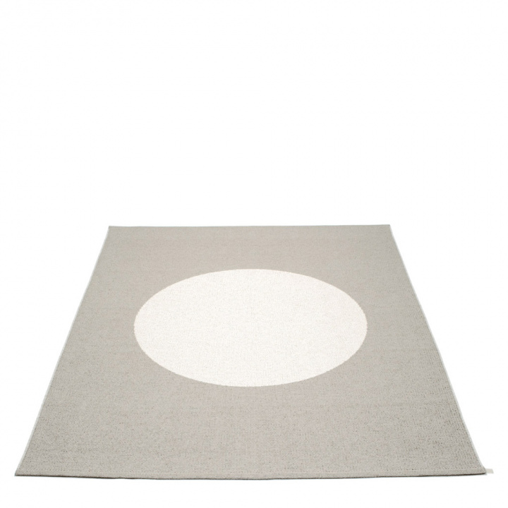 Vera One tæppe - varm grå/ vanilje 180x230 cm i gruppen Indretning / Tekstiler / Tæpper hos Sommarboden i Höllviken AB (VE9D1823)