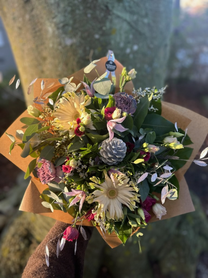  i gruppen Blomster / hos Sommarboden i Höllviken AB (Vinterbukett-pastell-SET)