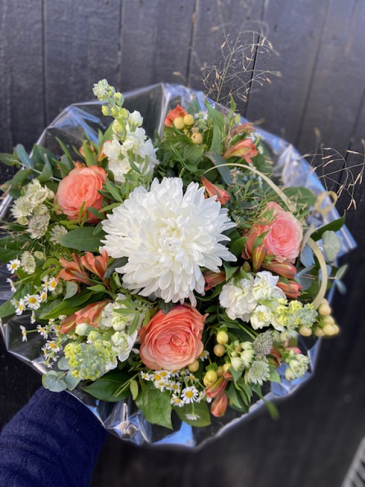 Spring Bouquet luksus i gruppen Blomster hos Sommarboden i Höllviken AB (varbukett-lyx-SET)